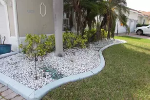 12109 SW Aventino Dr, Port Saint Lucie, FL 34987 - Photo 2