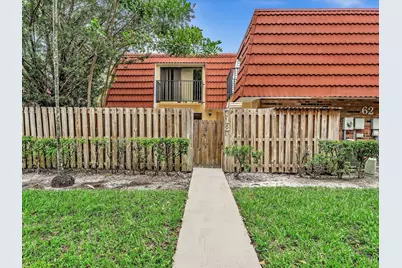 713 NW 99th Circle, Plantation, FL 33324 - Photo 2