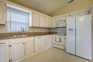 124 Adobe Cir, Jupiter, FL 33458 - Photo 20