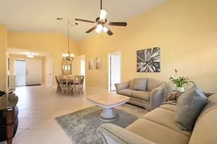 124 Adobe Cir, Jupiter, FL 33458 - Photo 10