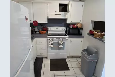 3048 E Sunrise Lakes Drive E #412, Sunrise, FL 33322 - Photo 2