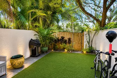 3062 S Oakland Forest Drive #203, Oakland Park, FL 33309 - Photo 4