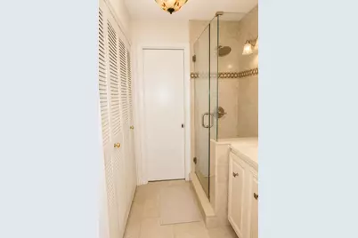 3062 S Oakland Forest Drive #203, Oakland Park, FL 33309 - Photo 10