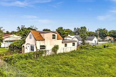1713 NW 76th Terrace, Miami, FL 33147 - Photo 22