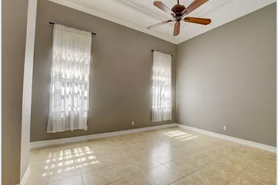 8197 NW 107th Lane, Parkland, FL 33076 - Photo 10