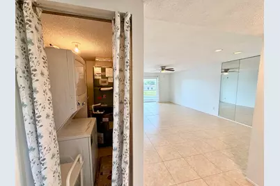 120 Lake Evelyn Drive, West Palm Beach, FL 33411 - Photo 20