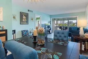 455 Paradise Isle Blvd, Hallandale Beach, FL 33009 - Photo 22