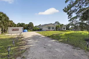 17070 N 90th St N, The Acreage, FL 33470 - Photo 4