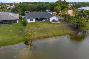 5791 Hawkes Bluff Ave, Davie, FL 33331 - Photo 56