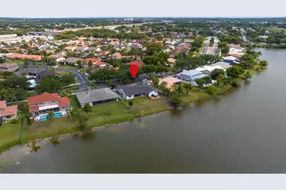 5791 Hawkes Bluff Avenue, Davie, FL 33331 - Photo 18