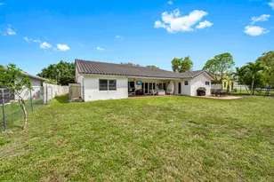 5791 Hawkes Bluff Ave, Davie, FL 33331 - Photo 28