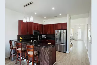 8469 Calabria Lakes Drive, Boynton Beach, FL 33473 - Photo 16