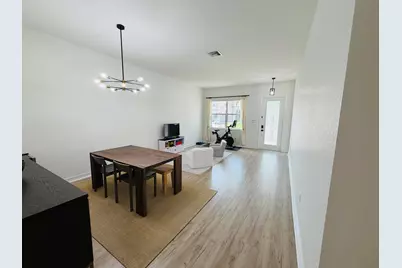 8469 Calabria Lakes Drive, Boynton Beach, FL 33473 - Photo 12