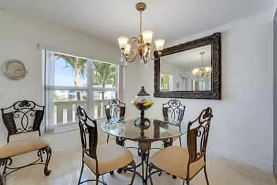 210 Wellington E, West Palm Beach, FL 33417 - Photo 8
