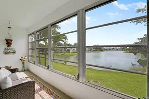 210 Wellington E, West Palm Beach, FL 33417 - Photo 22