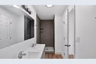 2902 NW 44th Street, Miami, FL 33142 - Photo 22