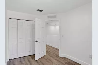 2902 NW 44th Street, Miami, FL 33142 - Photo 24