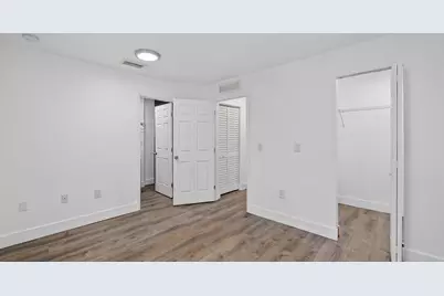 2902 NW 44th Street, Miami, FL 33142 - Photo 20
