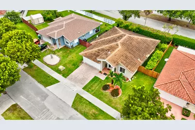 20221 SW 85th Court SW, Cutler Bay, FL 33189 - Photo 10