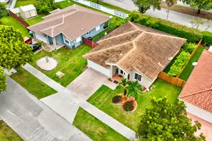 20221 SW 85th Ct SW, Cutler Bay, FL 33189 - Photo 10