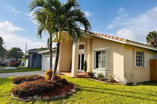 20221 SW 85th Ct SW, Cutler Bay, FL 33189 - Photo 2