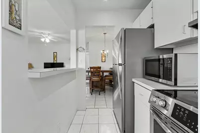 5300 Washington Street #E208, Hollywood, FL 33021 - Photo 18