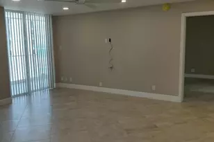 1010 S Ocean Blvd, Pompano Beach, FL 33062 - Photo 8