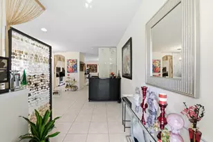 10134 Boca Vista Dr, Boca Raton, FL 33498 - Photo 4