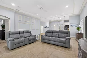 118 Kensington Way, Royal Palm Beach, FL 33414 - Photo 16