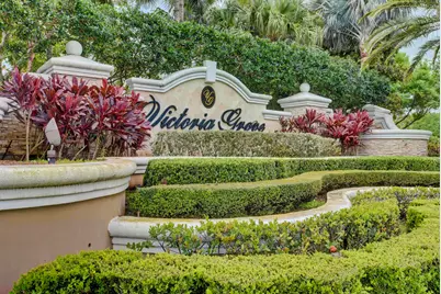 118 Kensington Way, Royal Palm Beach, FL 33414 - Photo 2