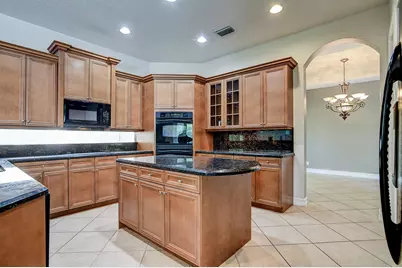 670 Edgebrook Lane, Royal Palm Beach, FL 33411 - Photo 6