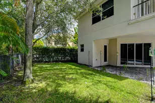 670 Edgebrook Ln, Royal Palm Beach, FL 33411 - Photo 68
