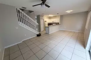 933 NE 42nd Ave, Homestead, FL 33033 - Photo 4