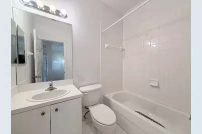 933 NE 42nd Avenue, Homestead, FL 33033 - Photo 12