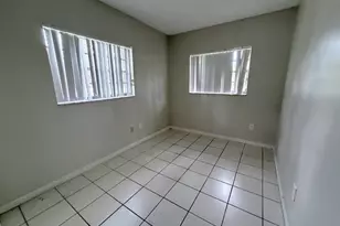 639 SW 3rd Terrace, Homestead, FL 33034 - Photo 6
