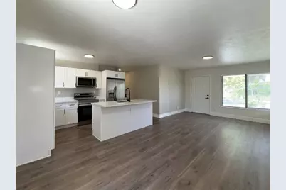 1795 Lauderdale Manor Drive, Fort Lauderdale, FL 33311 - Photo 10