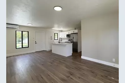 1795 Lauderdale Manor Drive, Fort Lauderdale, FL 33311 - Photo 8