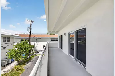3212 NE 12th Street #204, Pompano Beach, FL 33062 - Photo 22