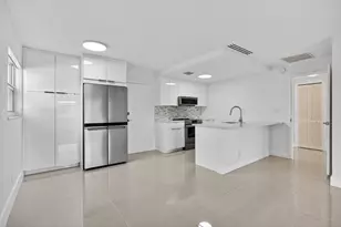 3212 NE 12th St, Pompano Beach, FL 33062 - Photo 1