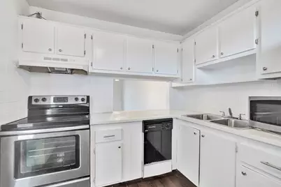 2640 S Garden Dr Drive S #301, Lake Worth, FL 33461 - Photo 8