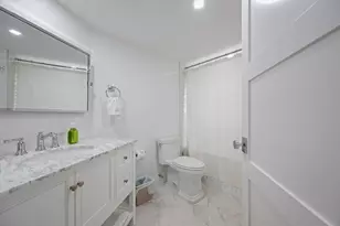 19800 S Sandpointe Bay Dr, Tequesta, FL 33469 - Photo 32