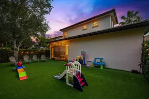 603 Castle Dr, Palm Beach Gardens, FL 33410 - Photo 28