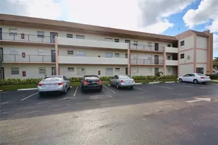 8310 Sands Point Blvd, Tamarac, FL 33321 - Photo 16