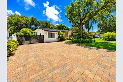 13231 NW 1st Avenue, Miami, FL 33168 - Photo 2