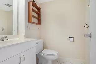 3550 Galt Ocean Dr, Fort Lauderdale, FL 33308 - Photo 18