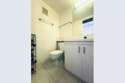 2060 Harwood E, Deerfield Beach, FL 33442 - Photo 12