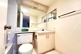 2060 Harwood E, Deerfield Beach, FL 33442 - Photo 16