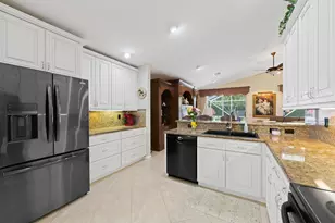 5185 Glenville Dr, Boynton Beach, FL 33437 - Photo 2