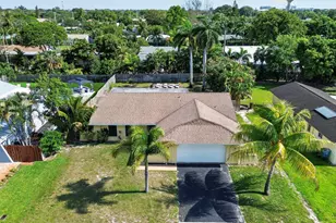 159 SE 26th Ave, Boynton Beach, FL 33435 - Photo 4