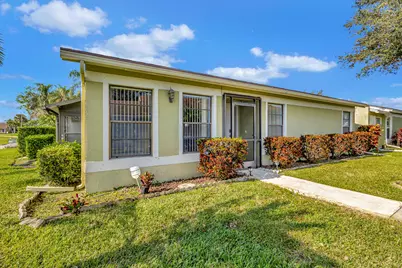 4385 Willow Brook Circle, West Palm Beach, FL 33417 - Photo 2